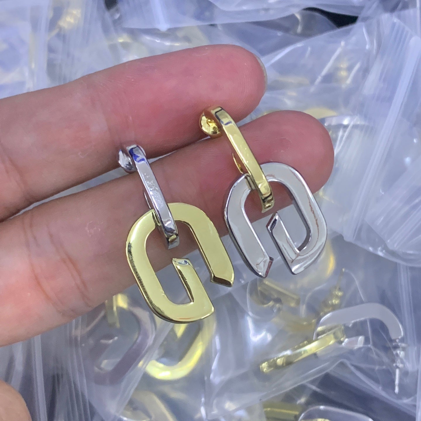 LuxluxHouse Low Price And High Quality Accessories Givenchy