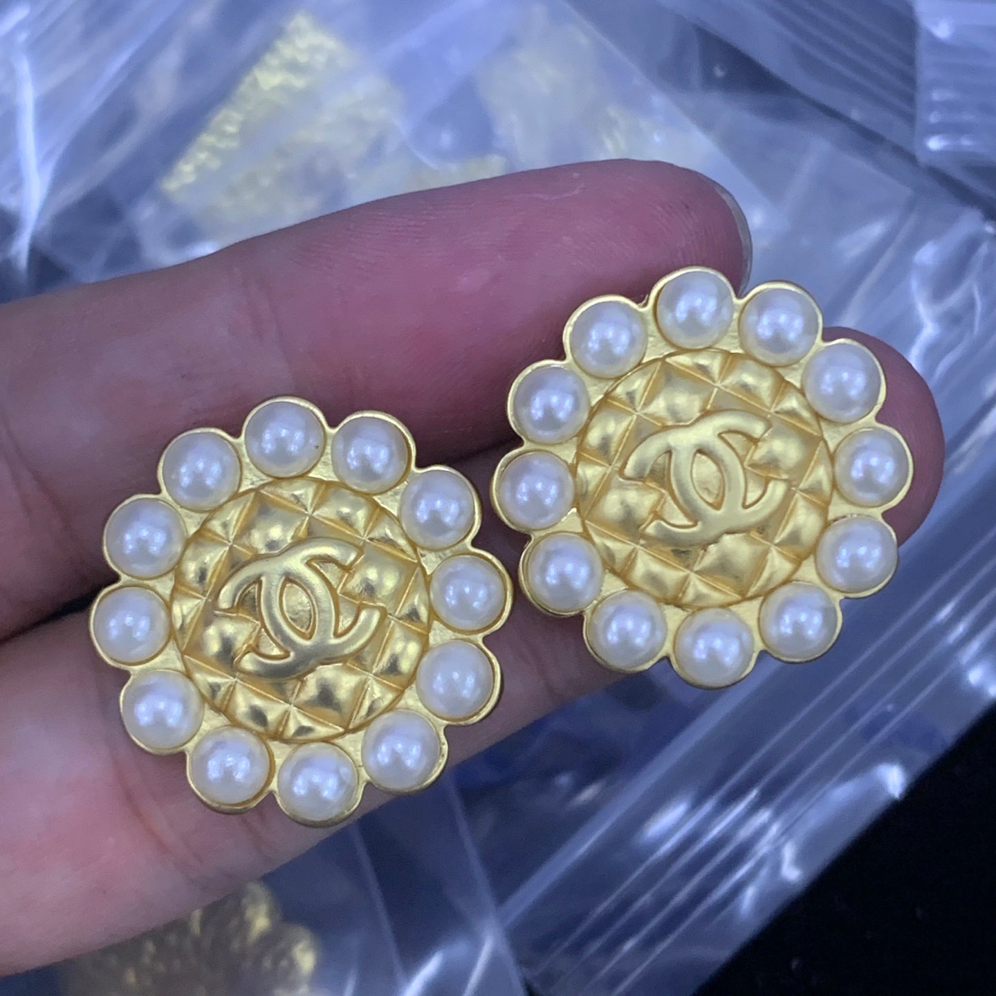 LuxluxHouse Low Price And High Quality Accessories Chanel
