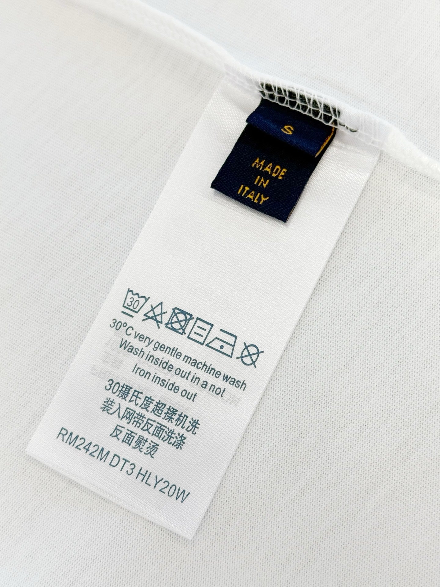 LuxluxHouse Best Quality Clothes T-shirt Louis Vuitton