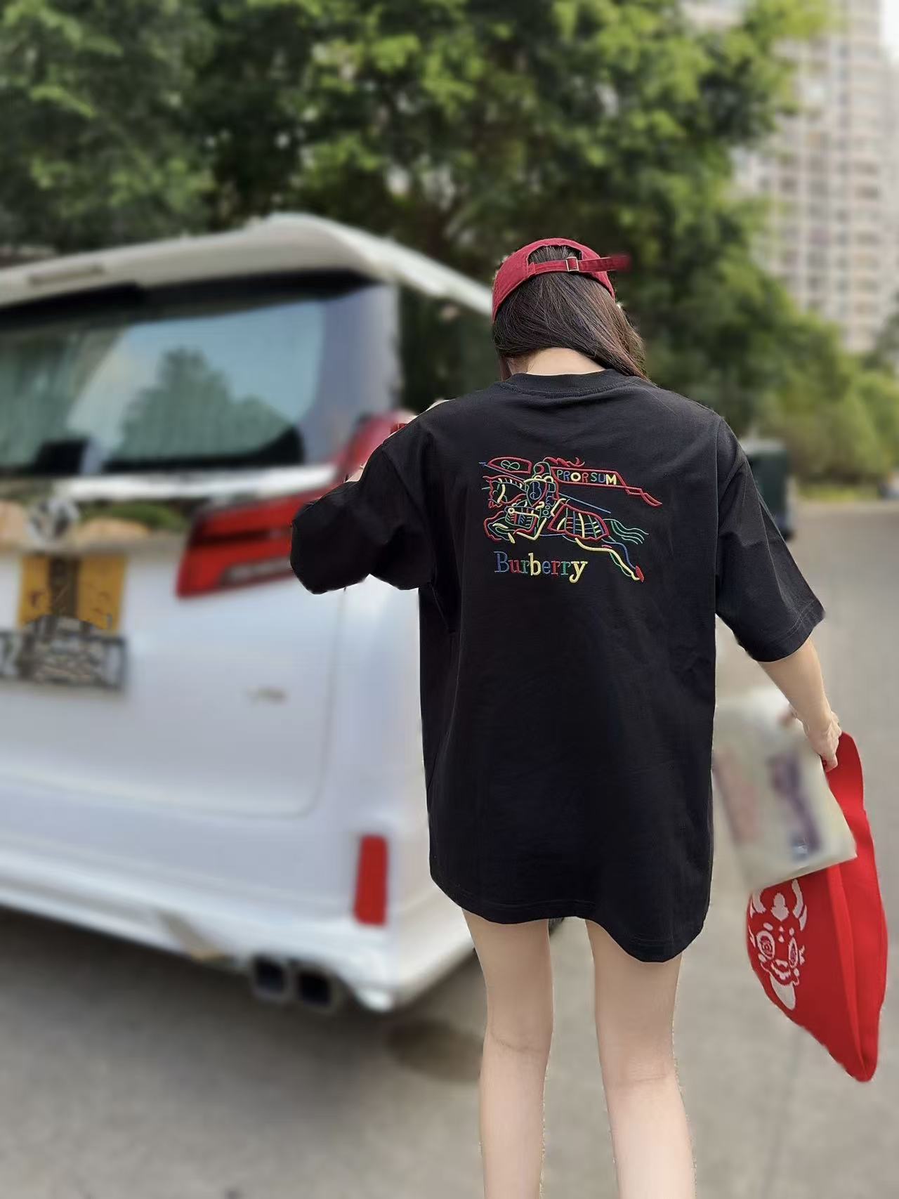 LuxluxHouse Best Quality Clothes Burberry T-shirt