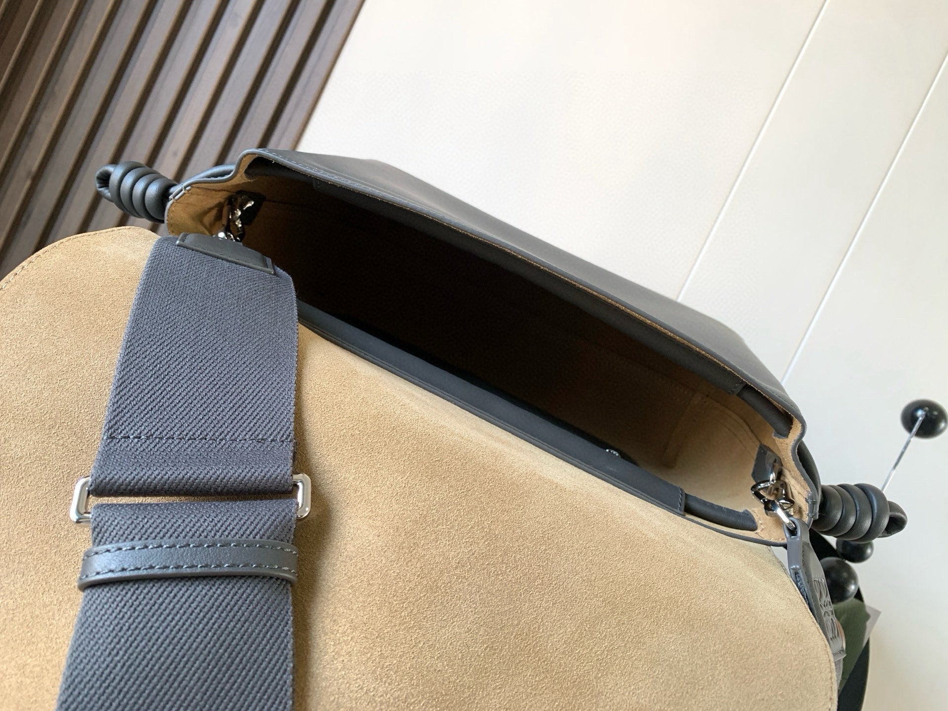 LuxluxHouse Best Quality Bags Loewe Men