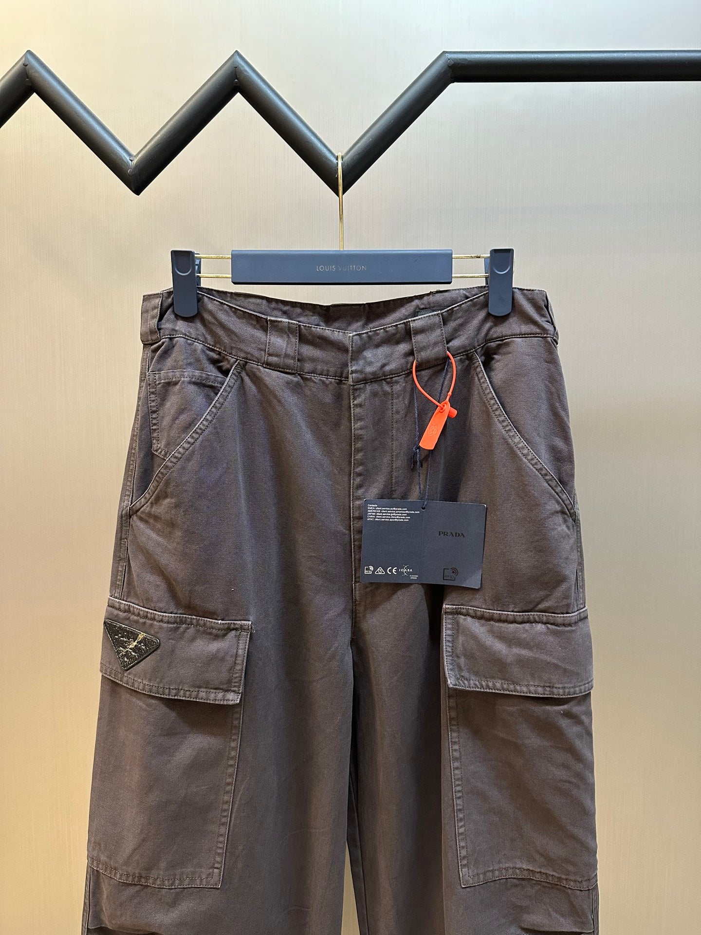 LuxluxHouse Best Quality Clothes Pants Prada