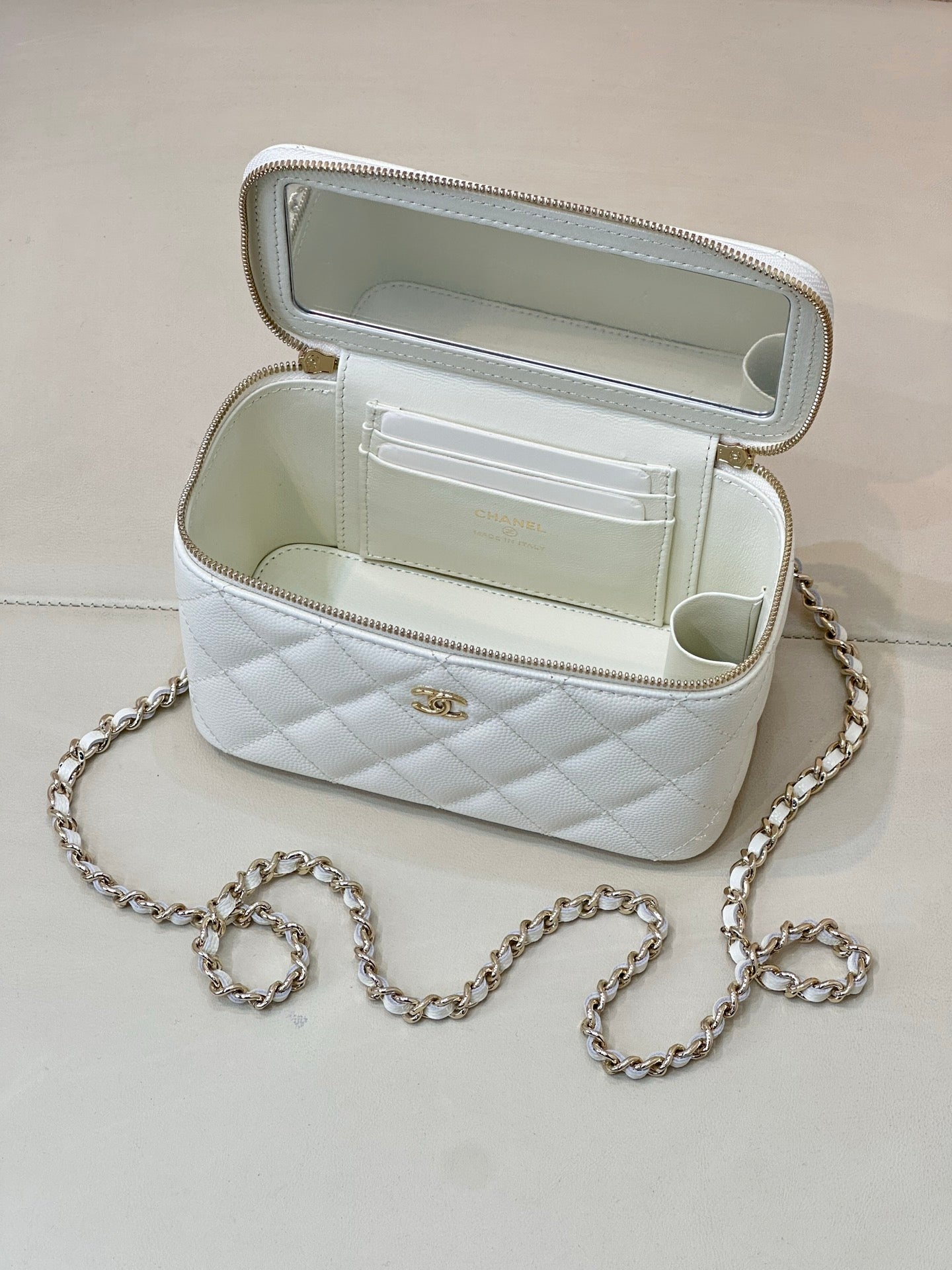 LuxluxHouse Best Quality Bags Chanel Women