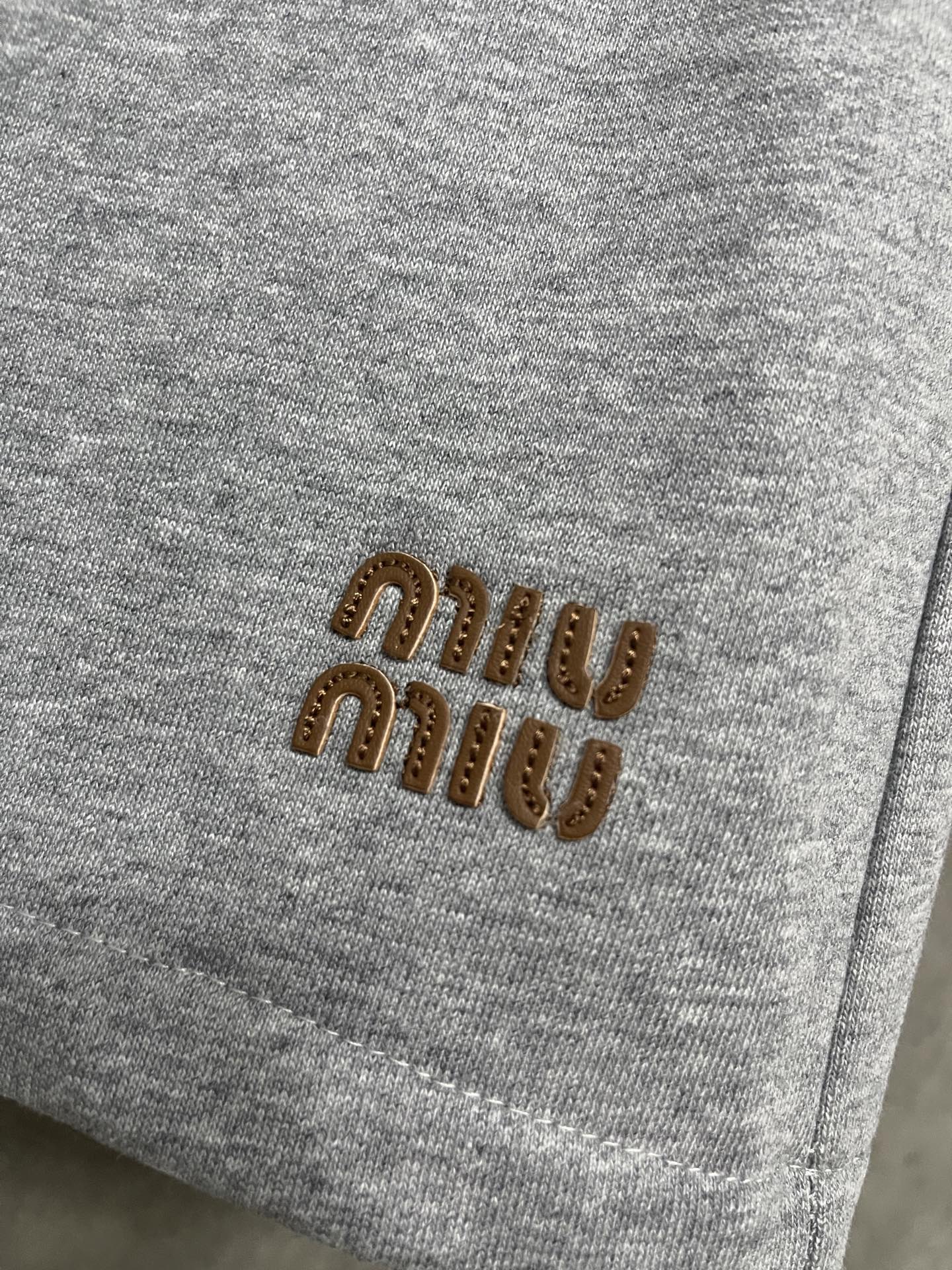 LuxluxHouse Best Quality Clothes Miu Miu Pants