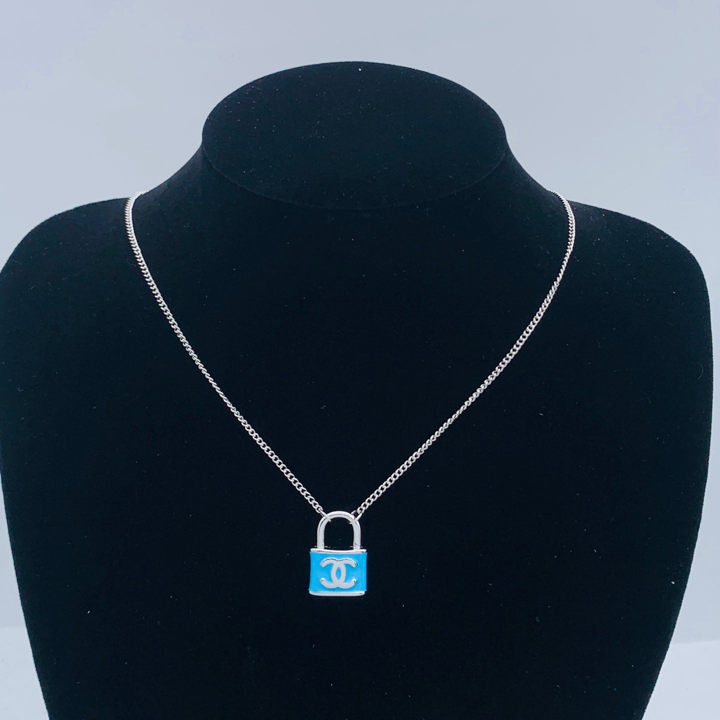 LuxluxHouse Low Price And High Quality Accessories Chanel