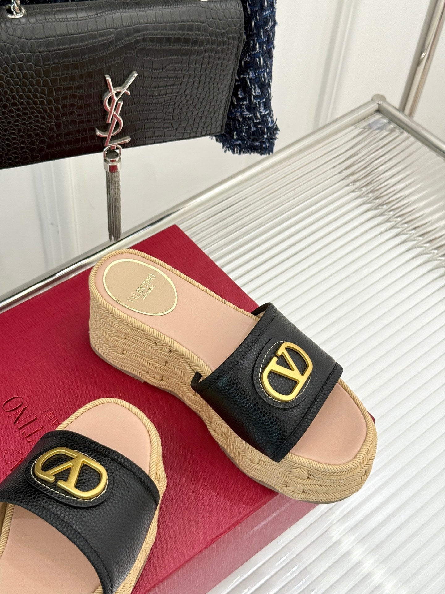 LuxluxHouse Best Quality Valentino Women Shoes