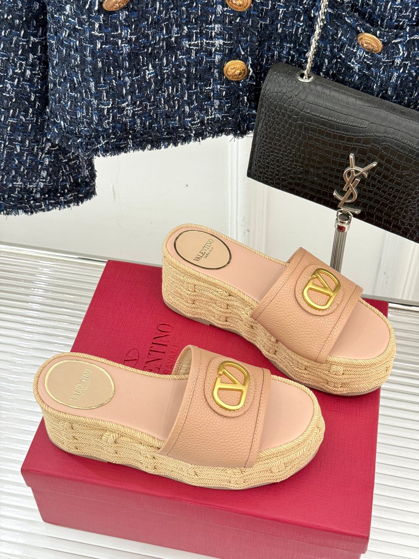 LuxluxHouse Best Quality Valentino Women Shoes