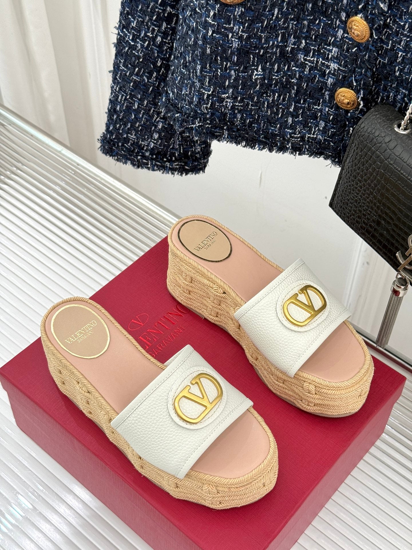 LuxluxHouse Best Quality Valentino Women Shoes