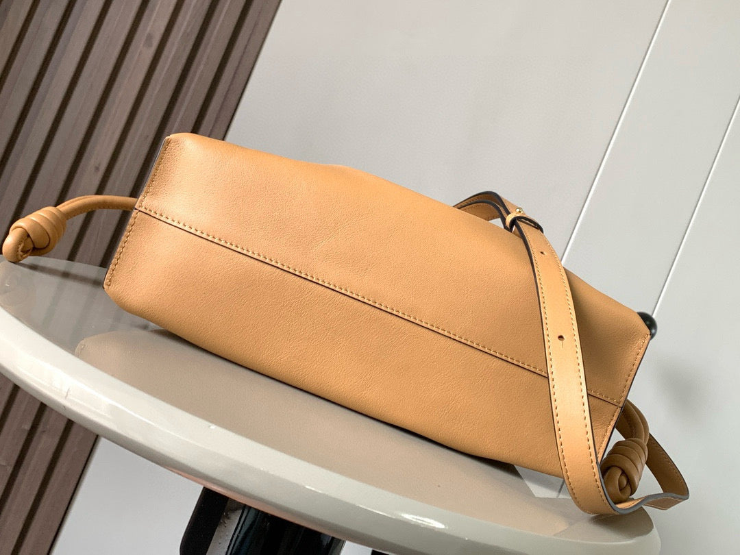 LuxluxHouse Best Quality Bags Loewe Women
