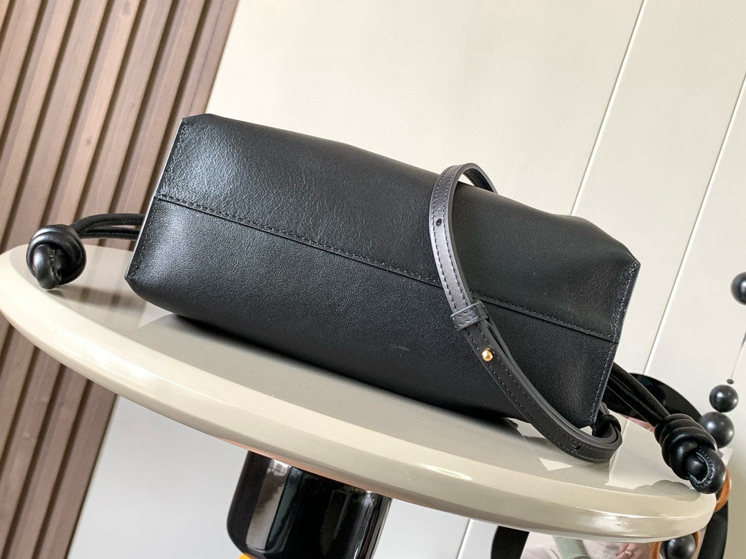 LuxluxHouse Best Quality Bags Loewe Women