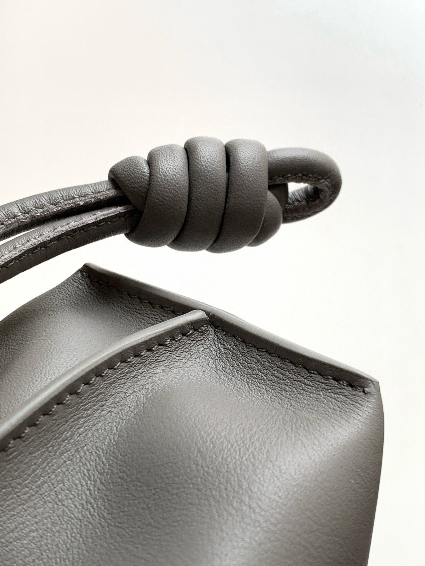 LuxluxHouse Best Quality Bags Loewe Women