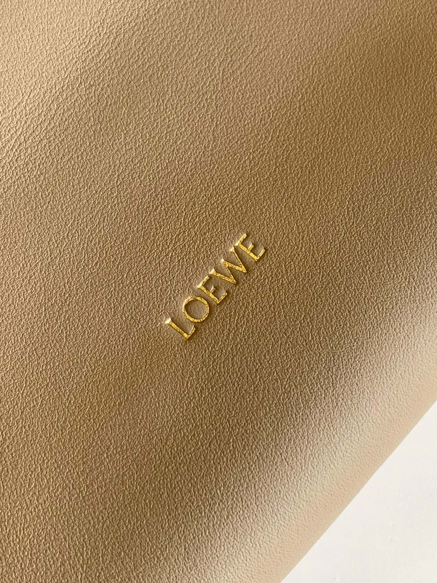LuxluxHouse Best Quality Bags Loewe Women