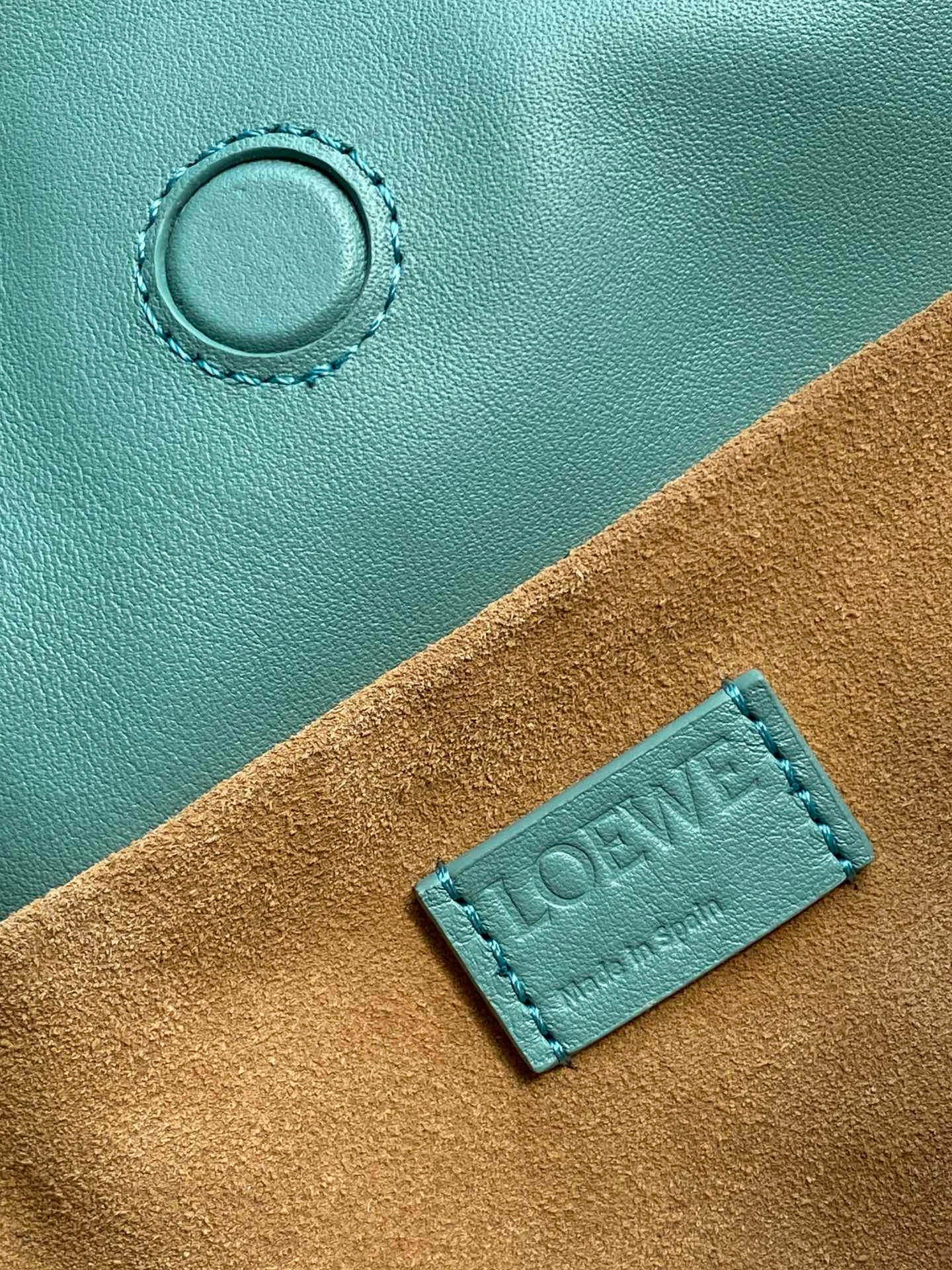 LuxluxHouse Best Quality Bags Loewe Women