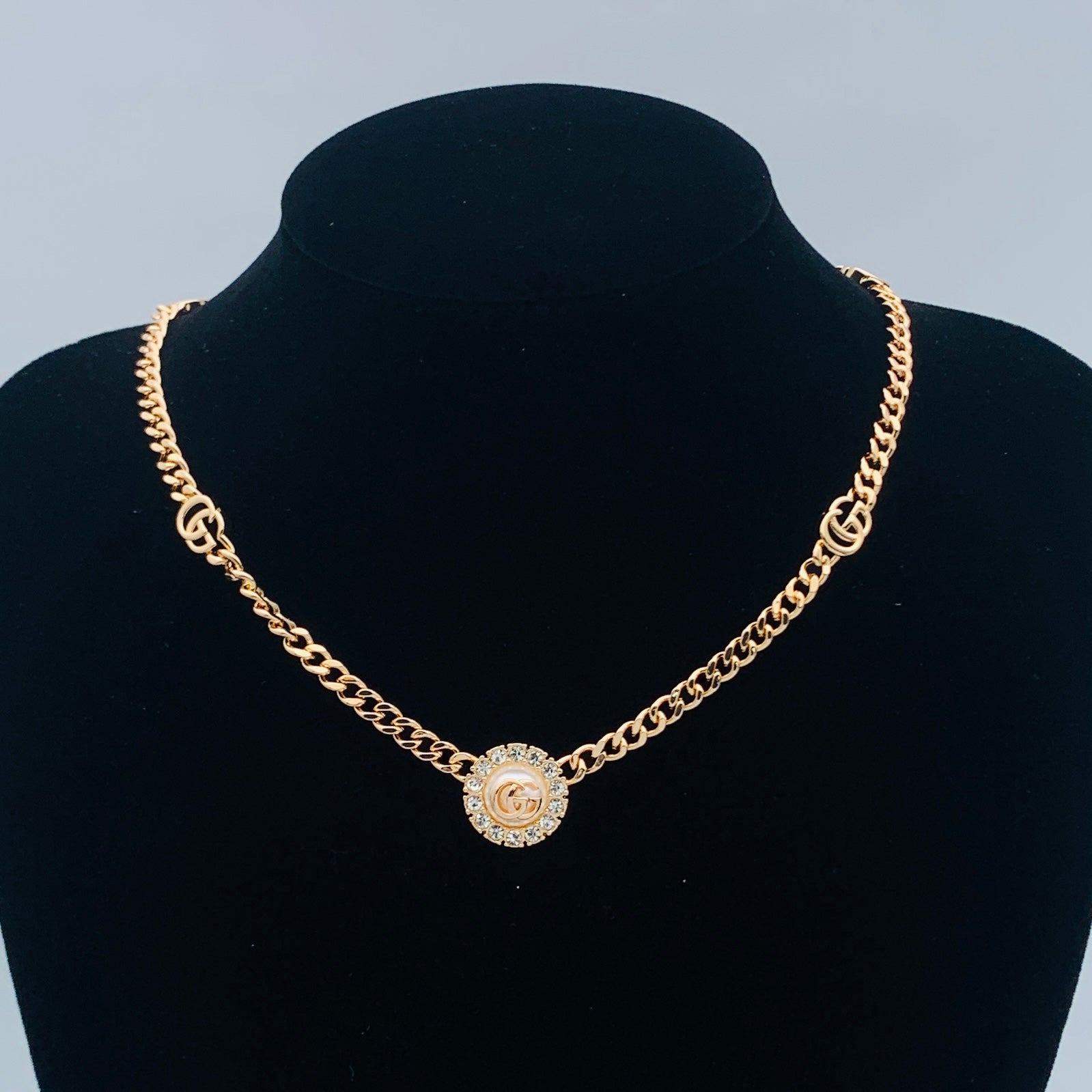 LuxluxHouse Low Price And High Quality Accessories Gucci