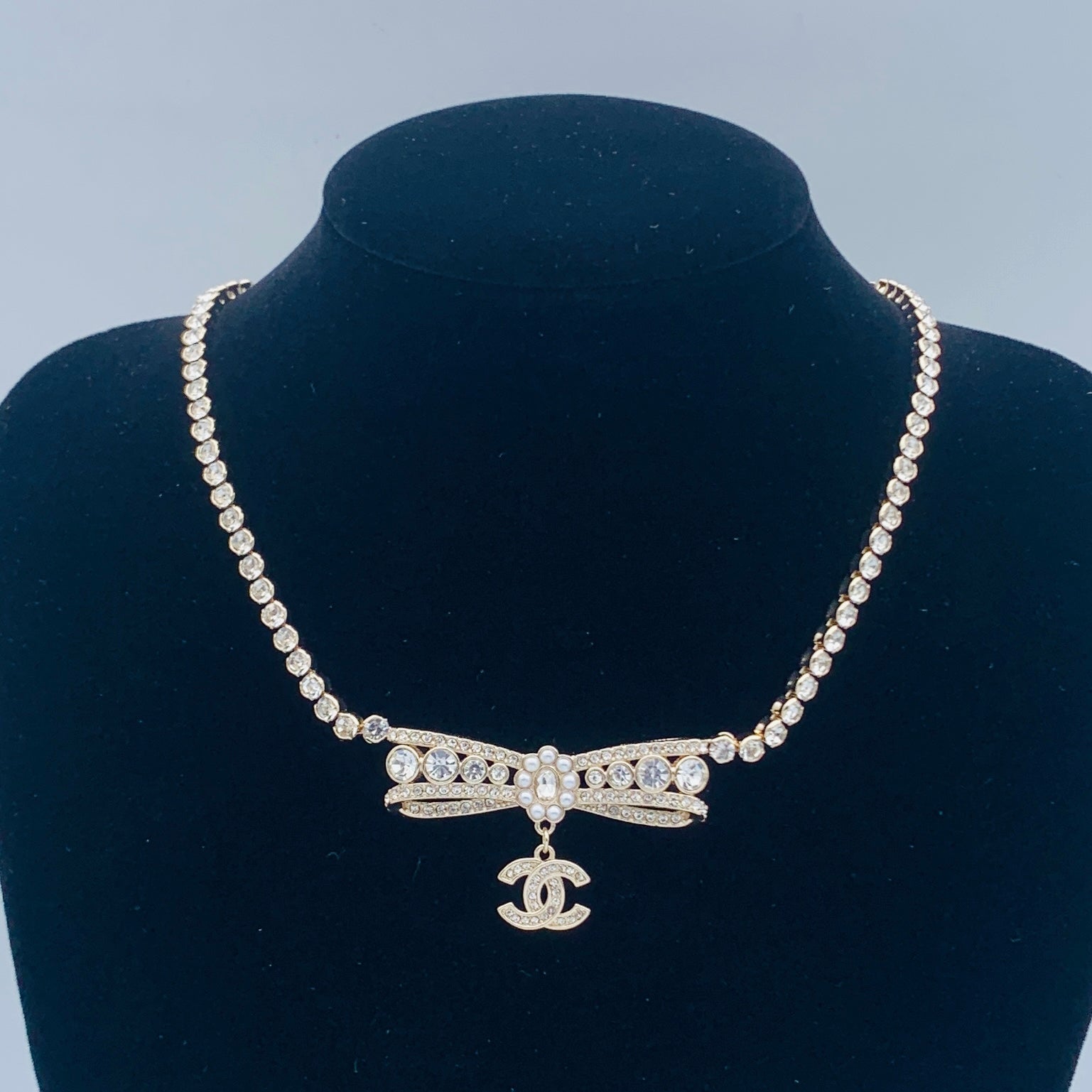 LuxluxHouse Low Price And High Quality Accessories Chanel