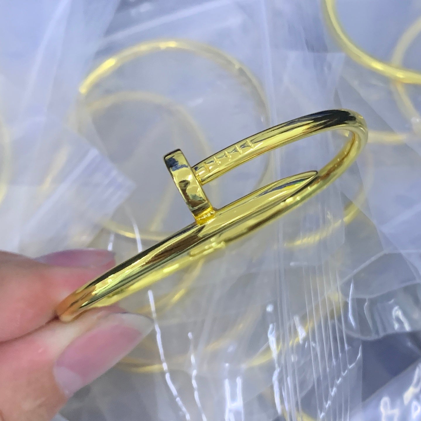 LuxluxHouse Low Price And High Quality Accessories Cartier