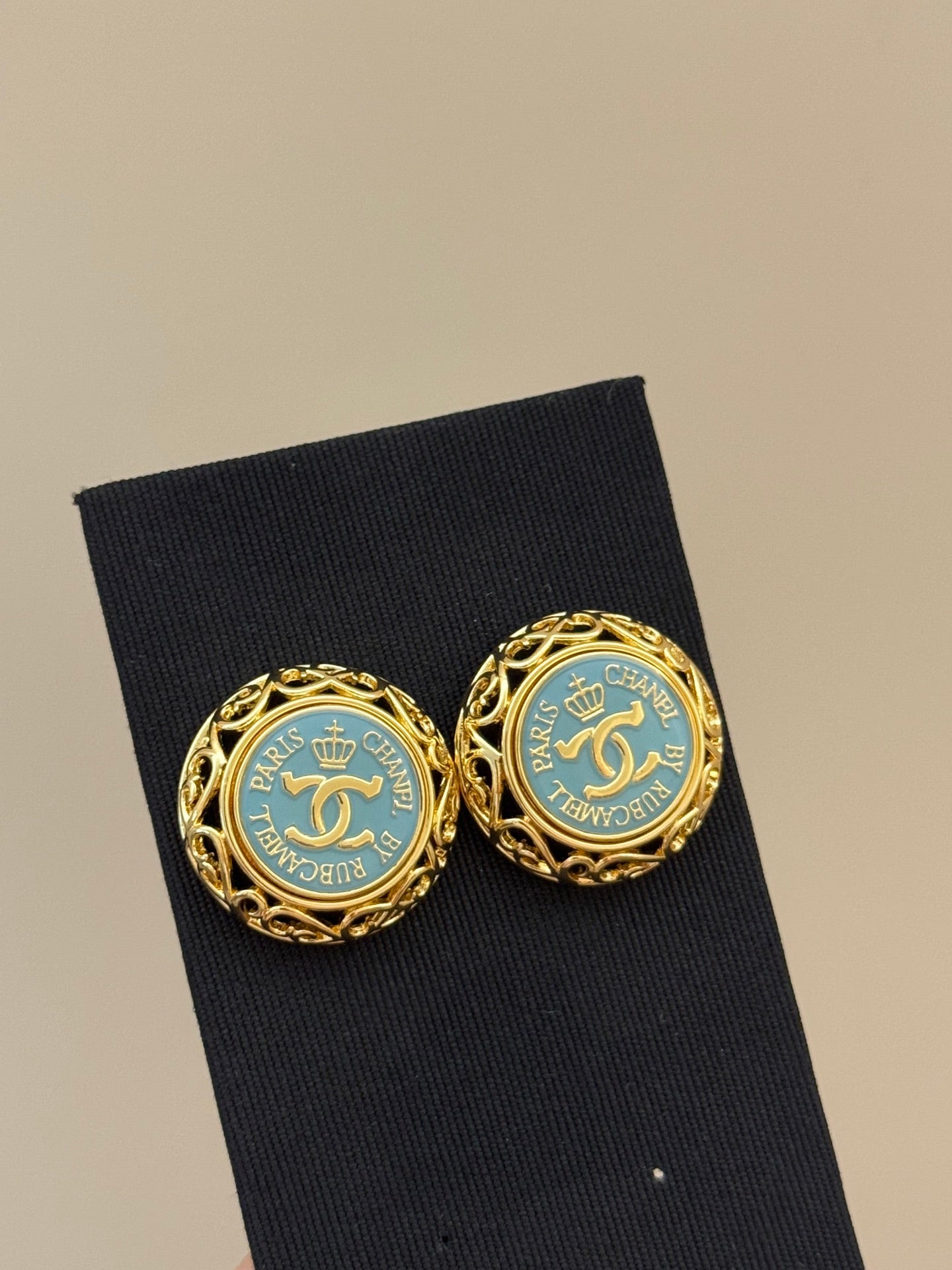 LuxluxHouse Low Price And High Quality Accessories Chanel