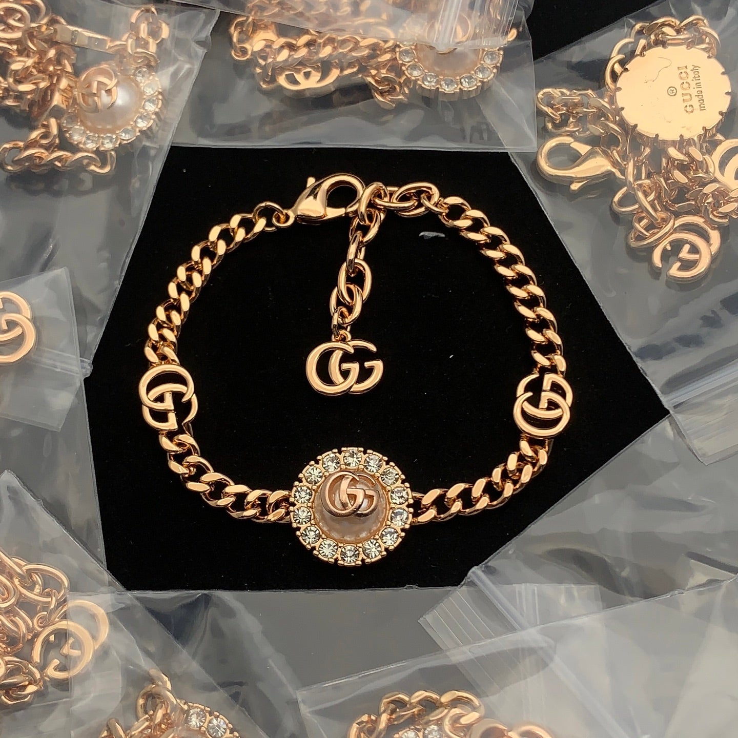 LuxluxHouse Low Price And High Quality Accessories Gucci