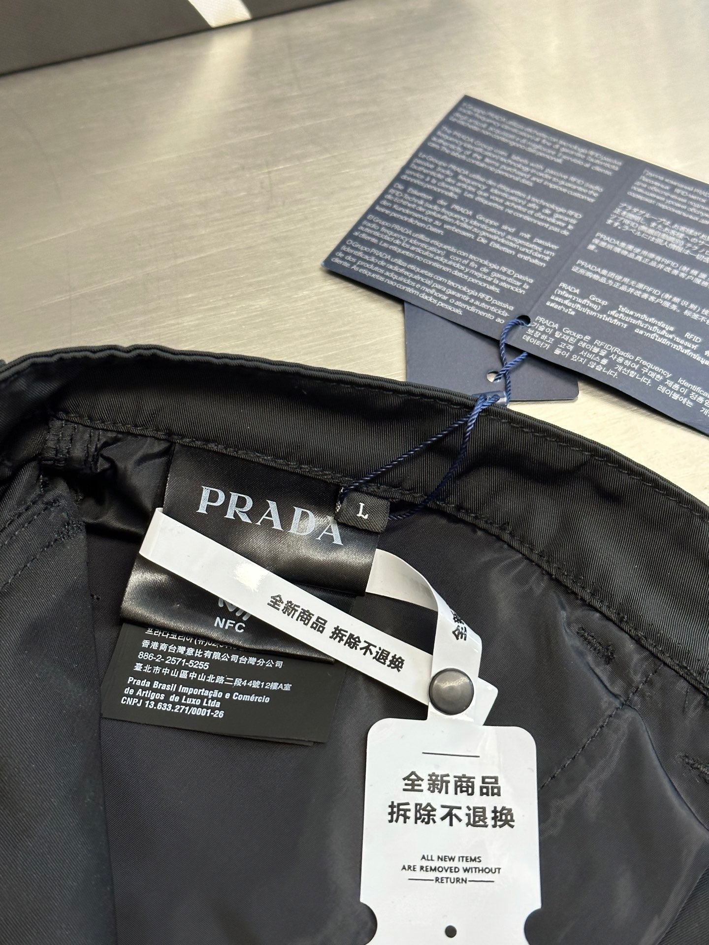 LuxluxHouse Best Quality Clothes Pants Prada