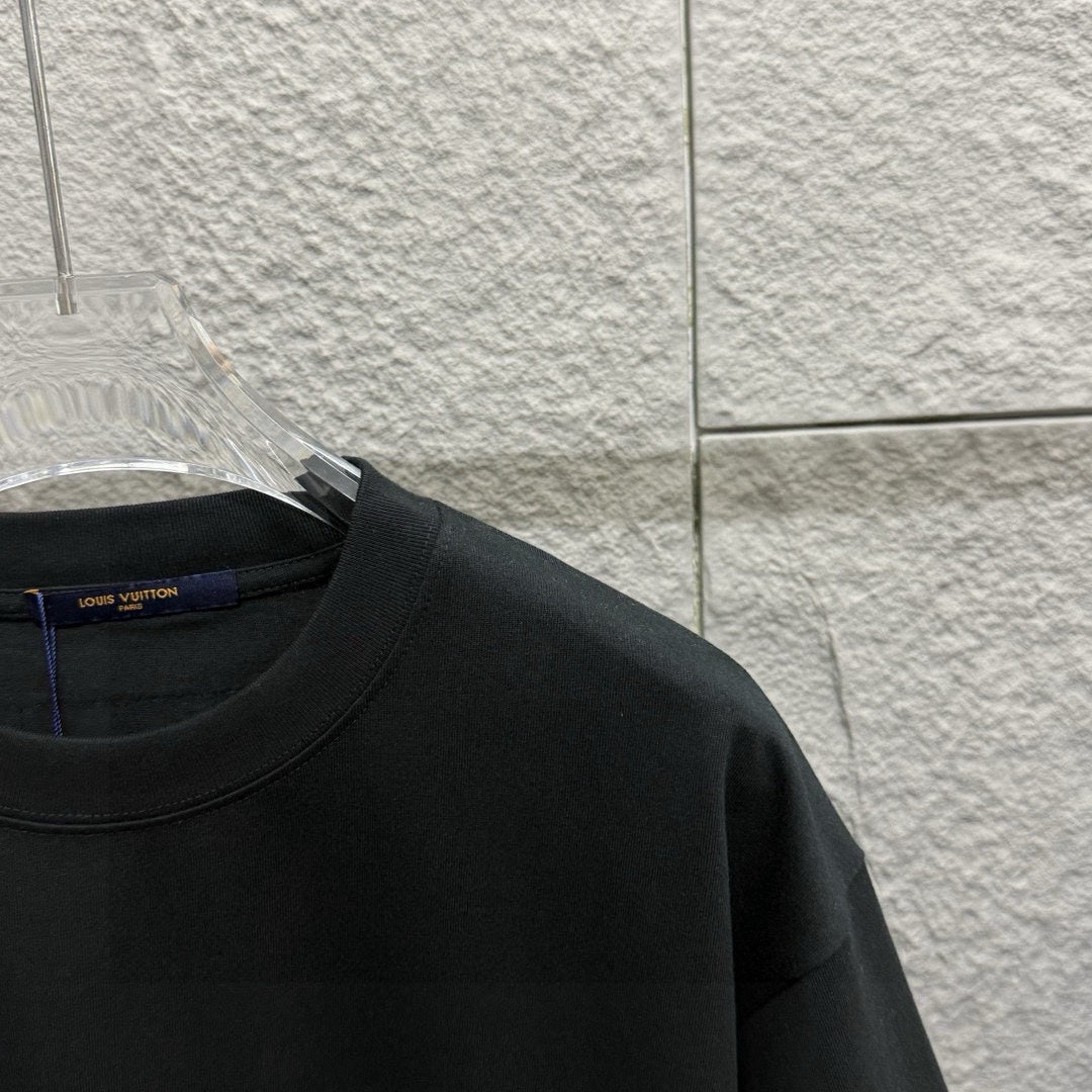 LuxluxHouse Best Quality Clothes T-shirt Louis Vuitton