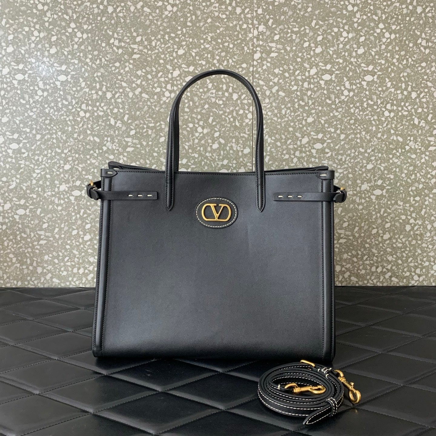 LuxluxHouse Best Quality Bags Valentino Women