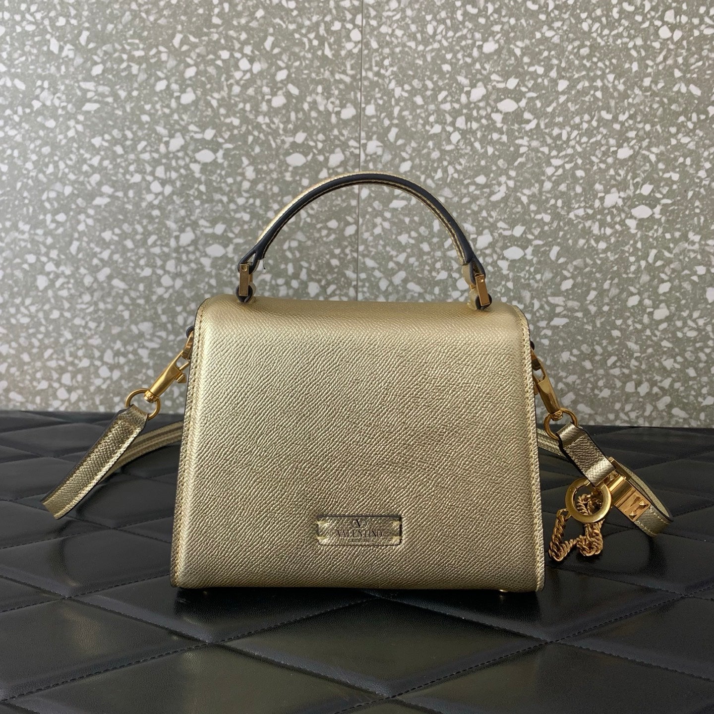 LuxluxHouse Best Quality Bags Valentino Women