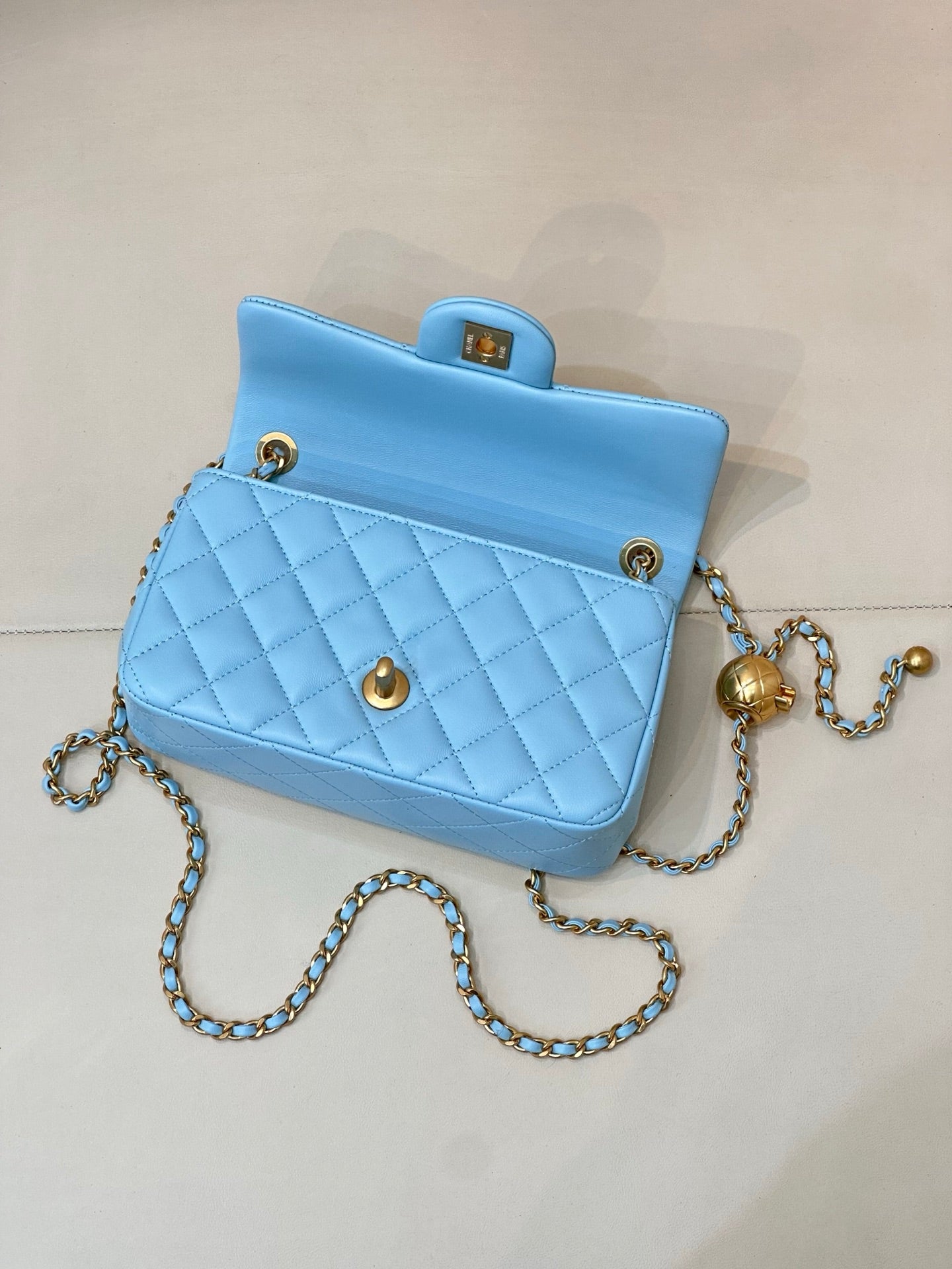 LuxluxHouse Best Quality Bags Chanel Women