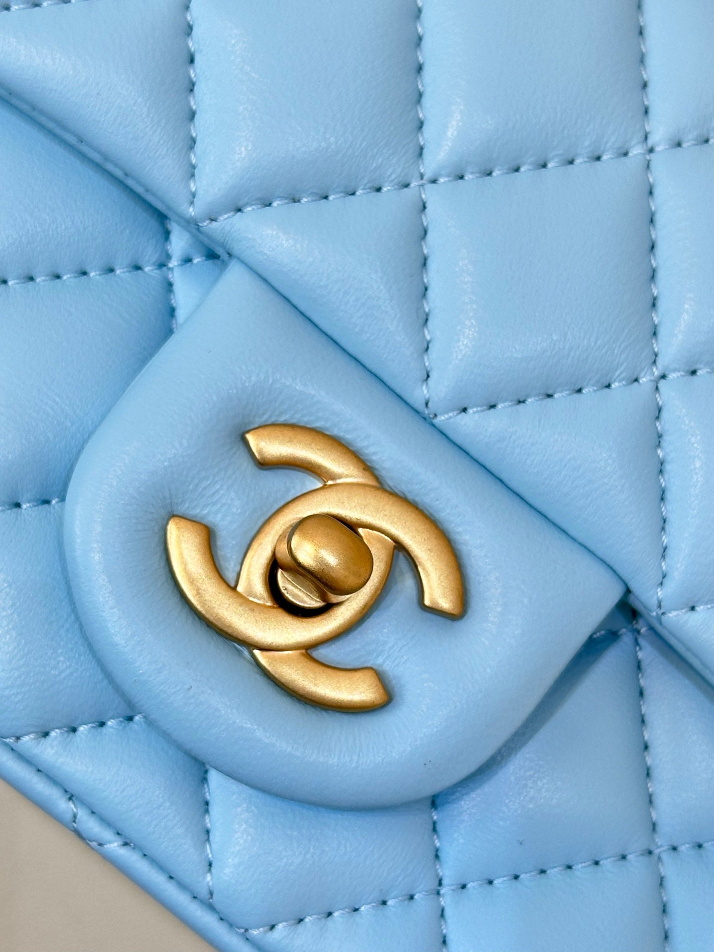 LuxluxHouse Best Quality Bags Chanel Women