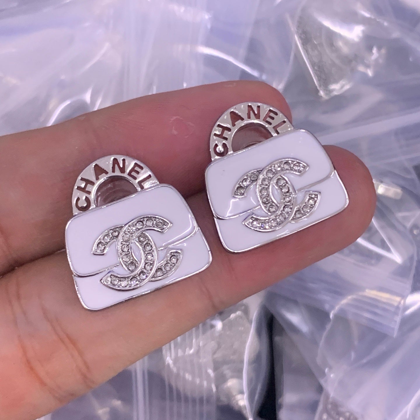 LuxluxHouse Low Price And High Quality Accessories Chanel