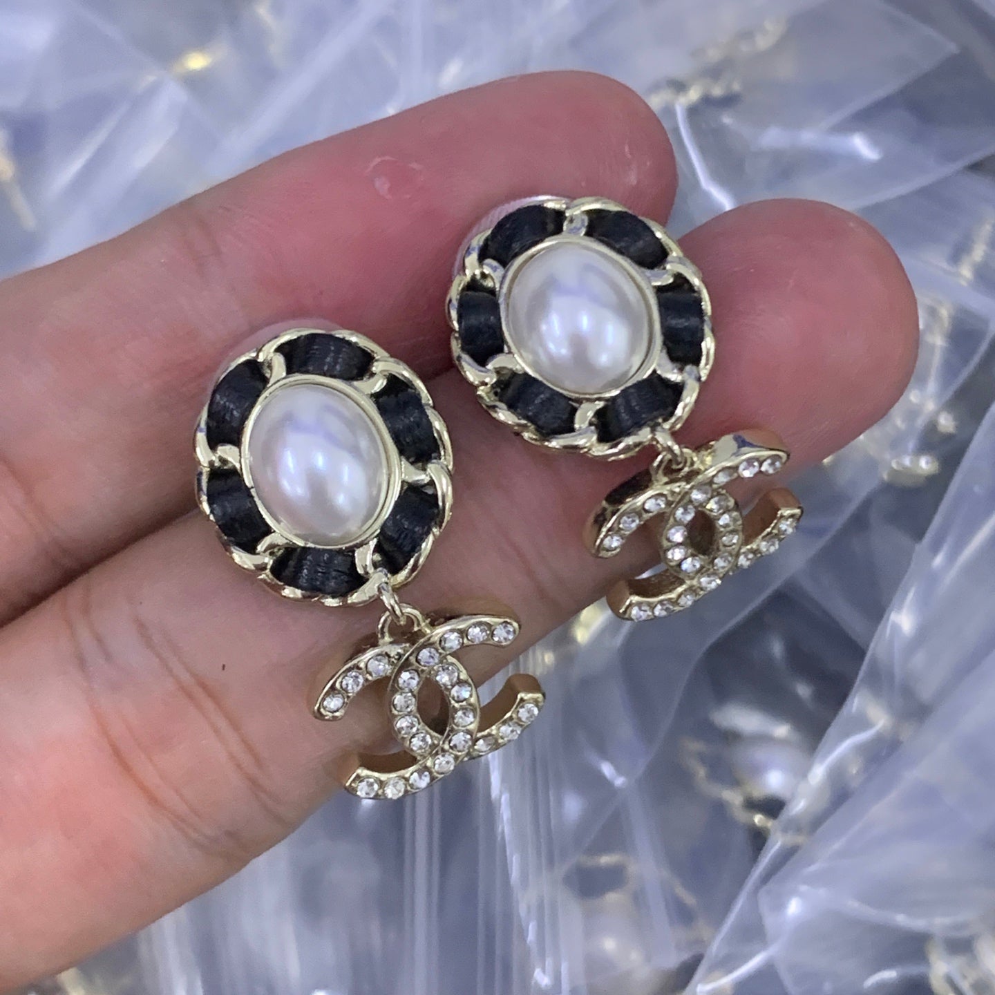 LuxluxHouse Low Price And High Quality Accessories Chanel