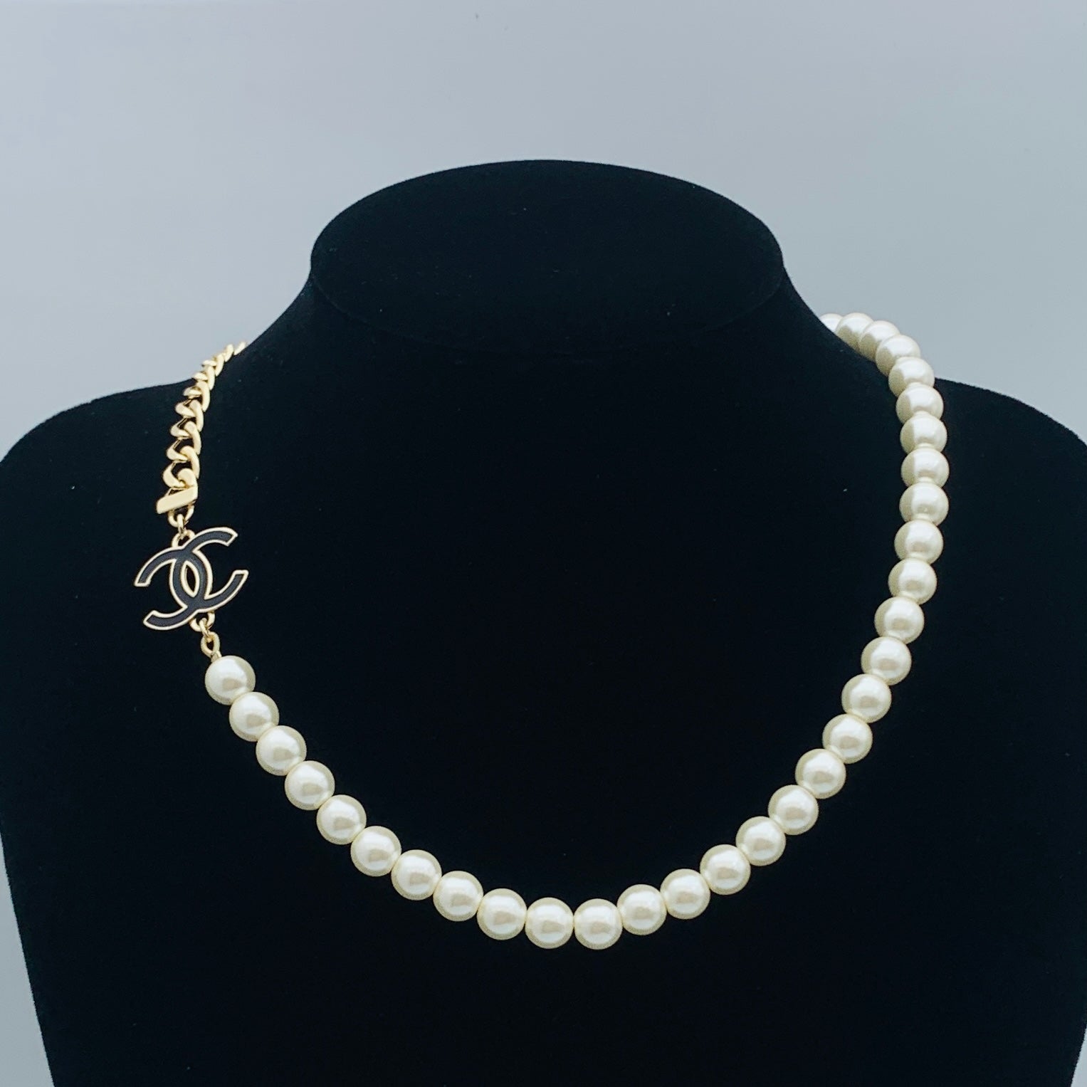 LuxluxHouse Low Price And High Quality Accessories Chanel