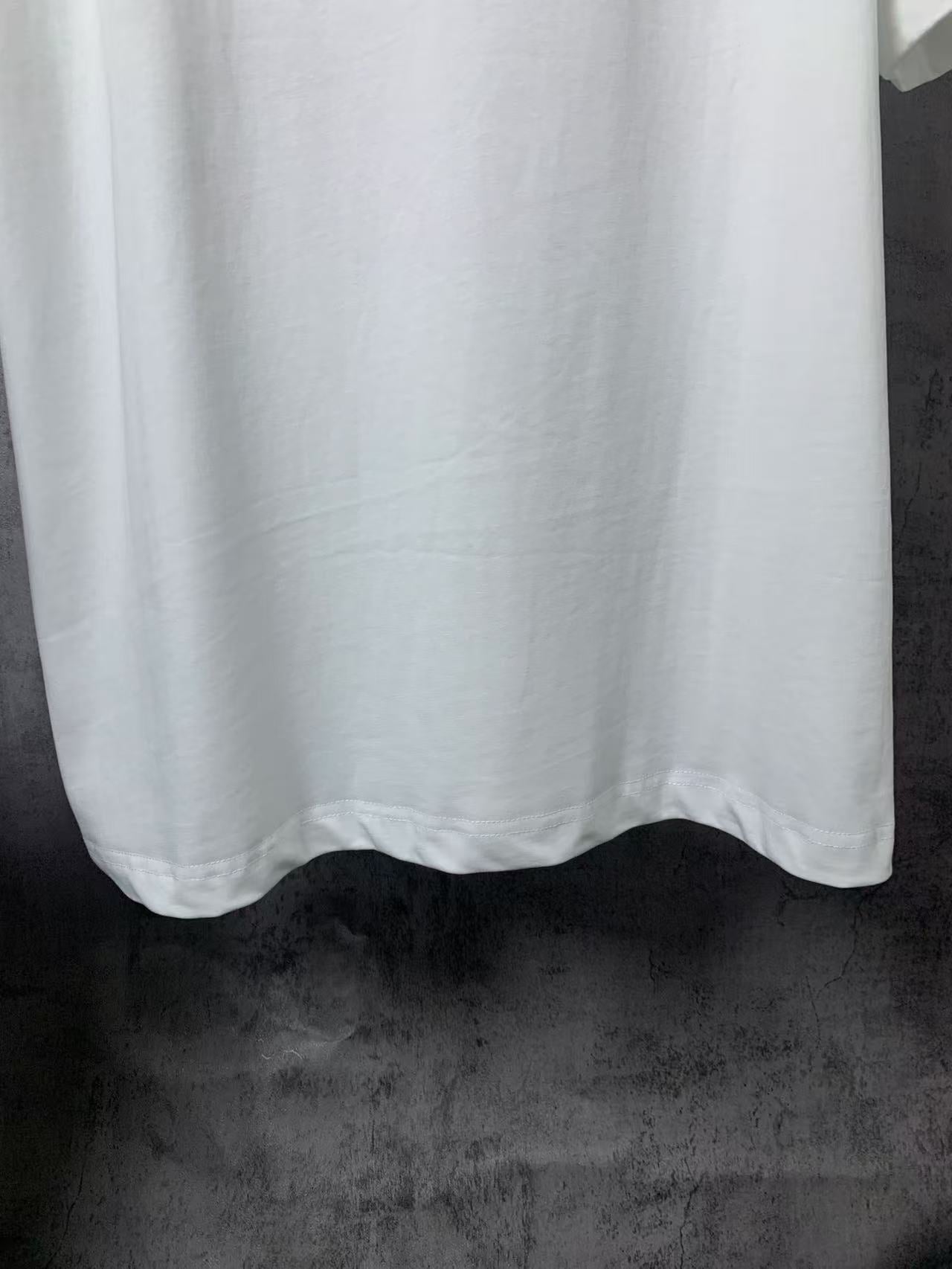 LuxluxHouse Best Quality Clothes T-shirt Loewe