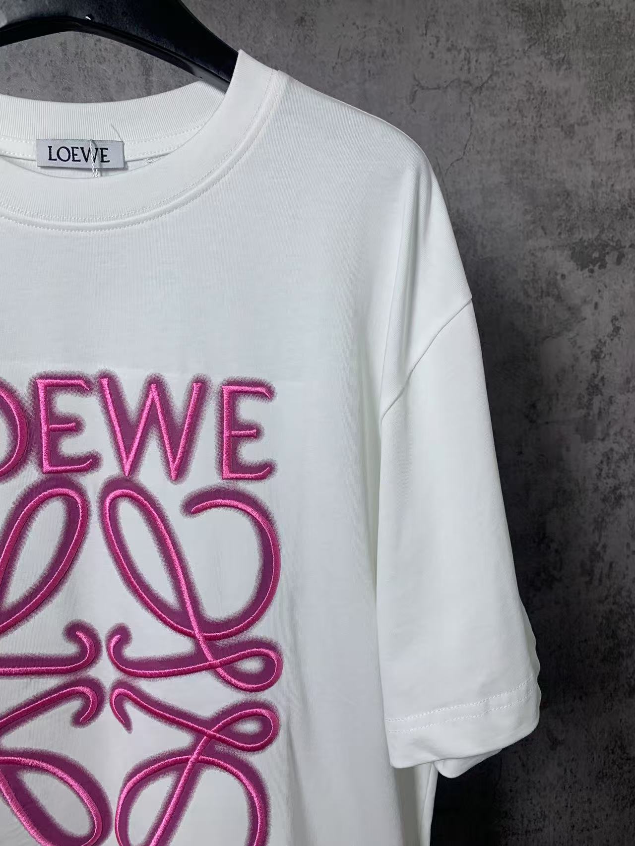 LuxluxHouse Best Quality Clothes T-shirt Loewe