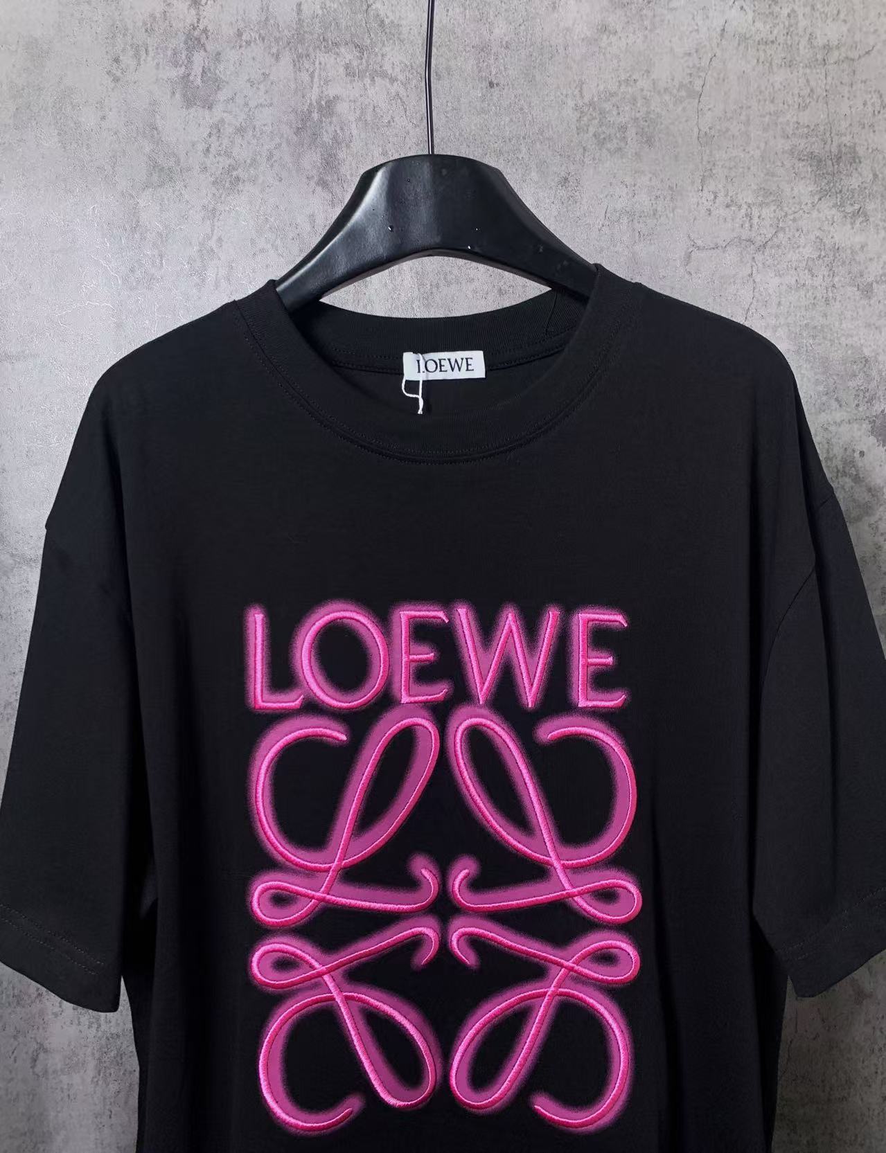 LuxluxHouse Best Quality Clothes T-shirt Loewe