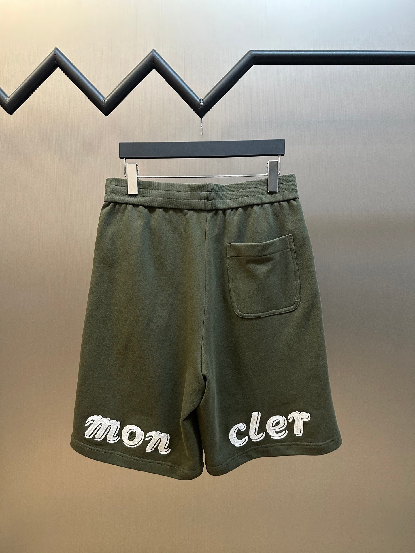 LuxluxHouse Best Quality Clothes Pants Moncler