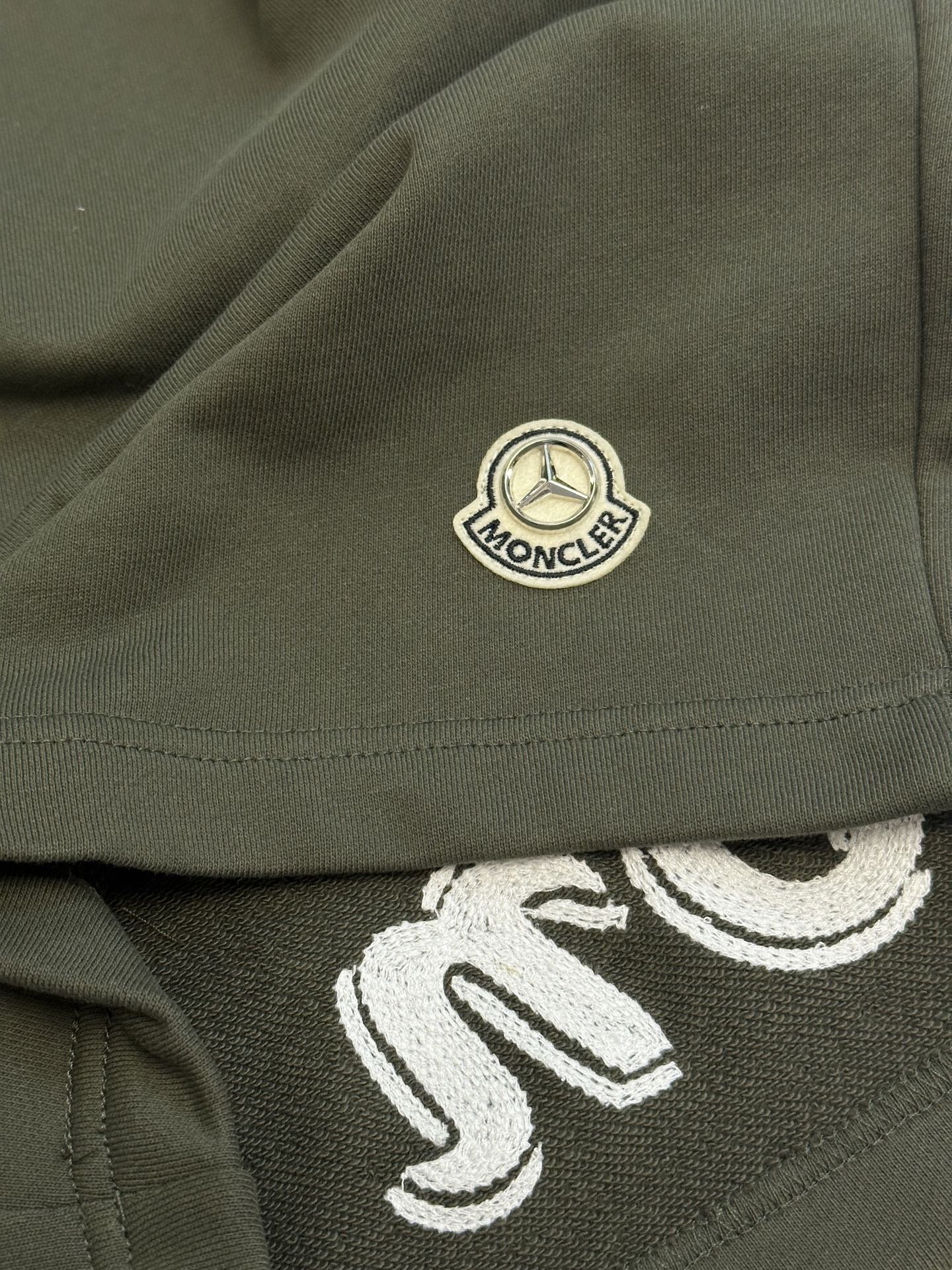 LuxluxHouse Best Quality Clothes Pants Moncler