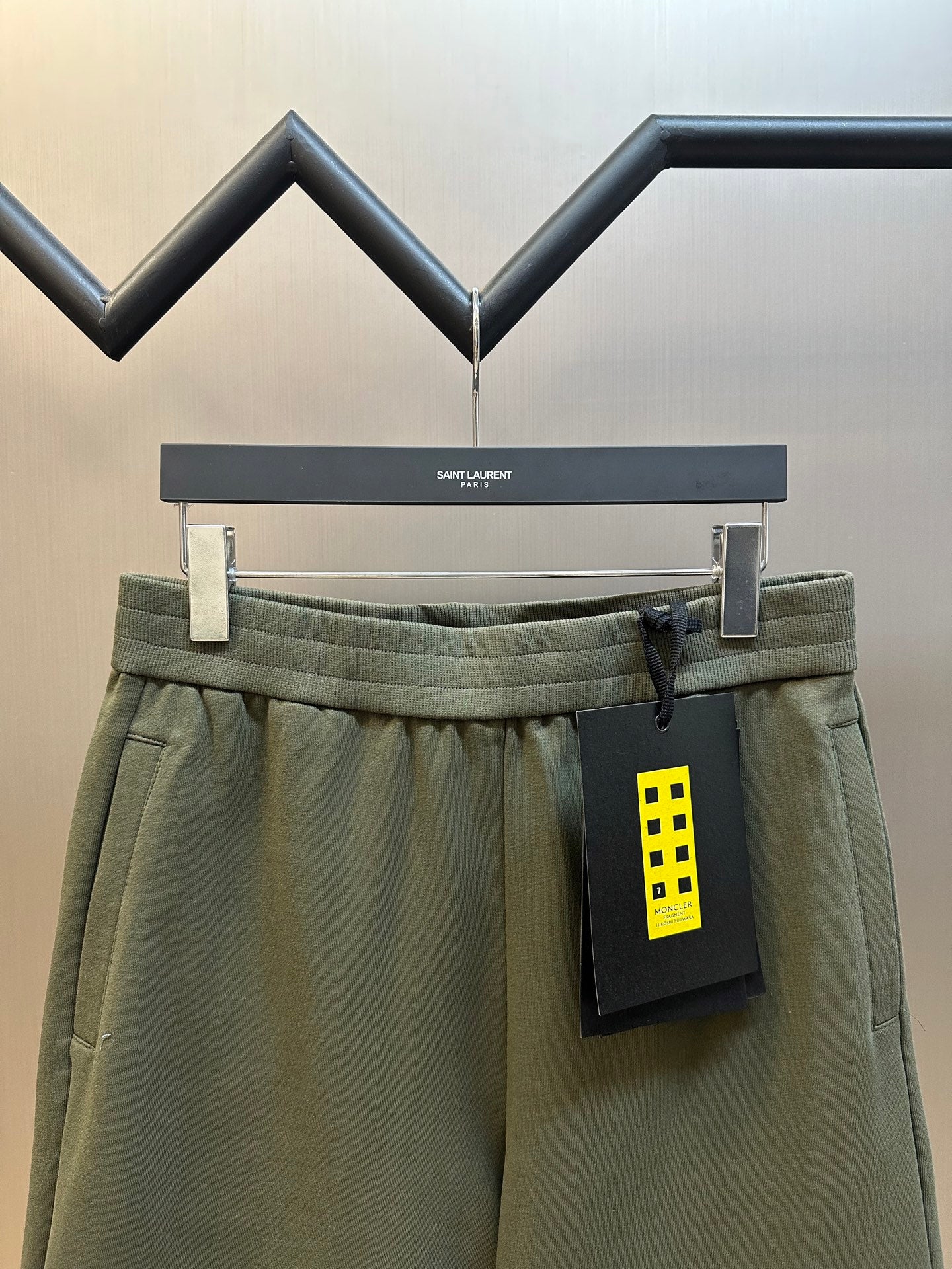 LuxluxHouse Best Quality Clothes Pants Moncler