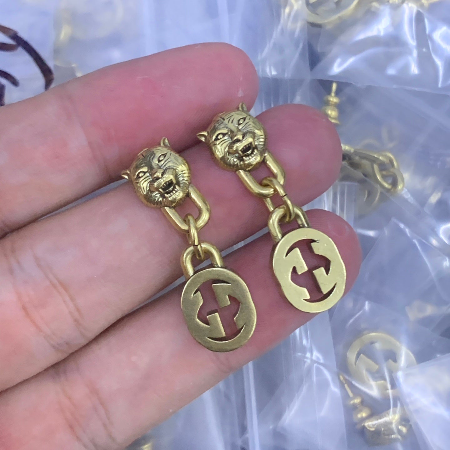 LuxluxHouse Low Price And High Quality Accessories Gucci