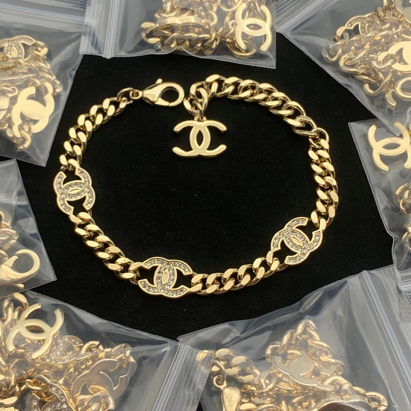LuxluxHouse Low Price And High Quality Accessories Chanel