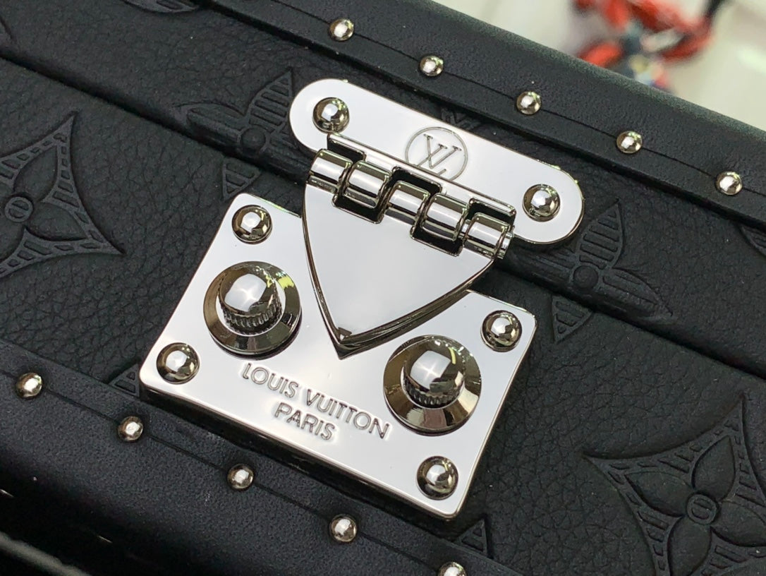 LuxluxHouse Best Quality Bags Louis Vuitton Men