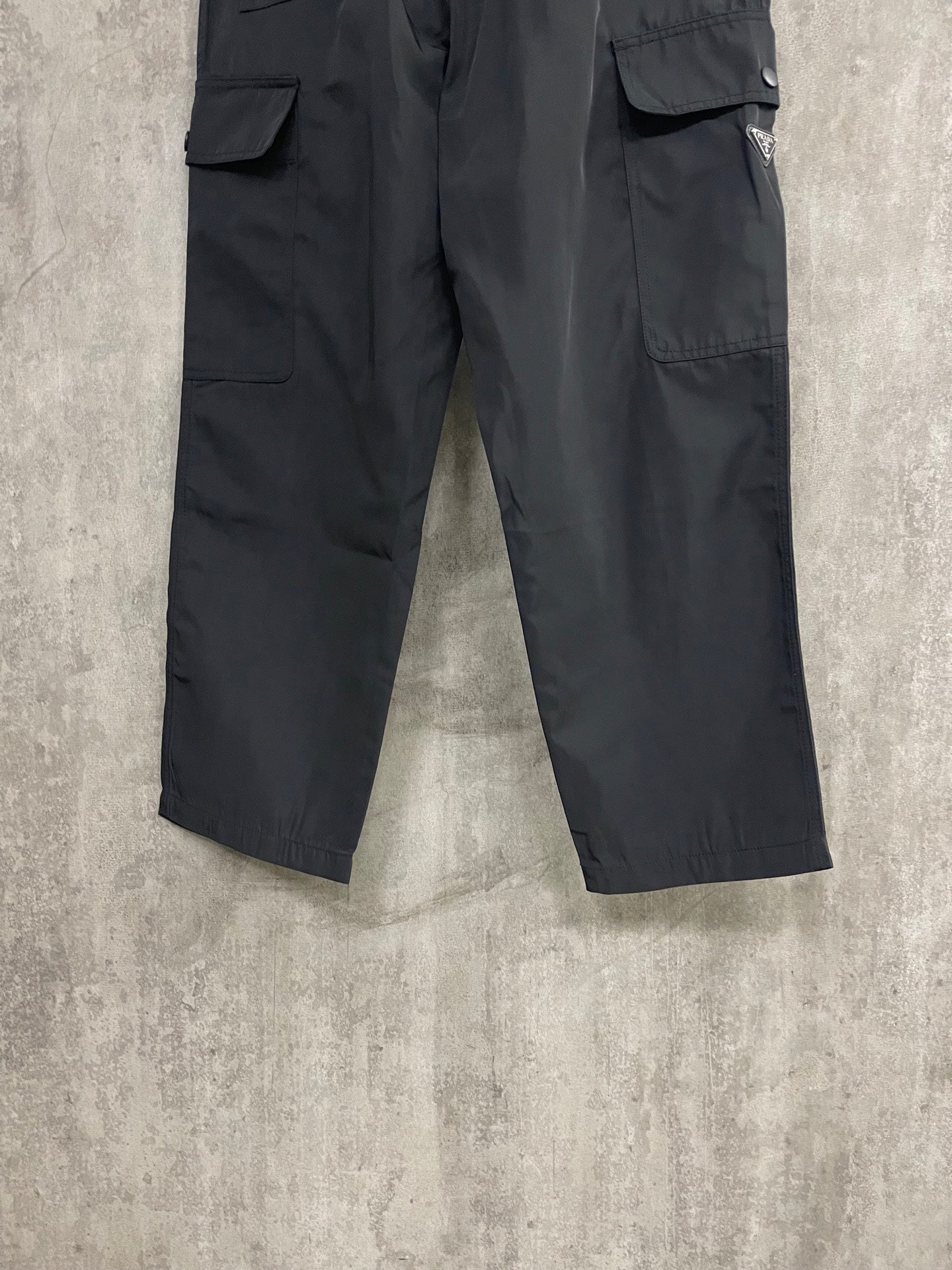 LuxluxHouse Best Quality Clothes Pants Prada