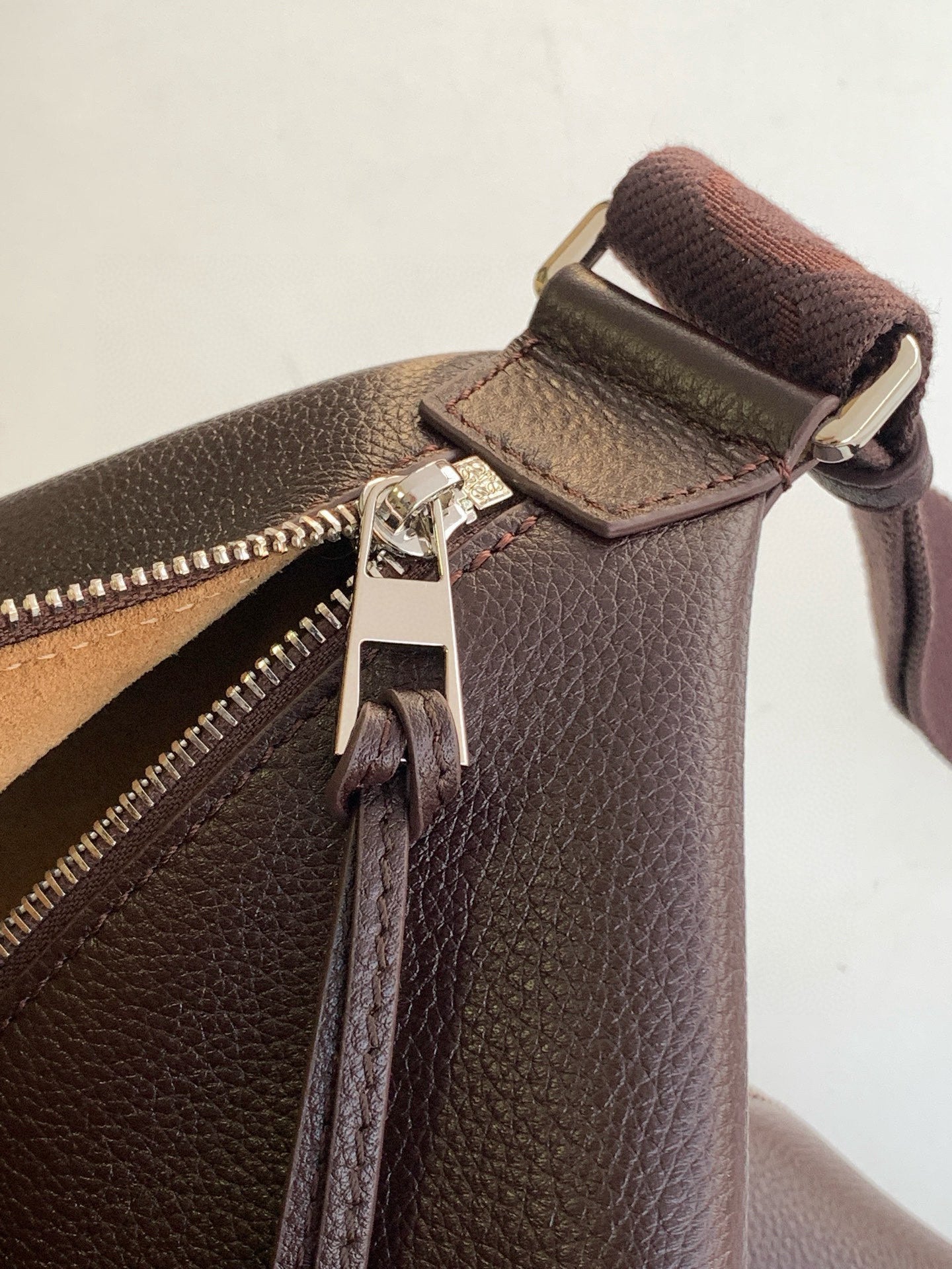 LuxluxHouse Best Quality Bags Loewe Men