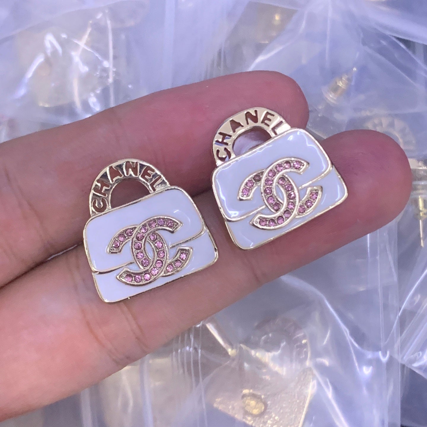 LuxluxHouse Low Price And High Quality Accessories Chanel
