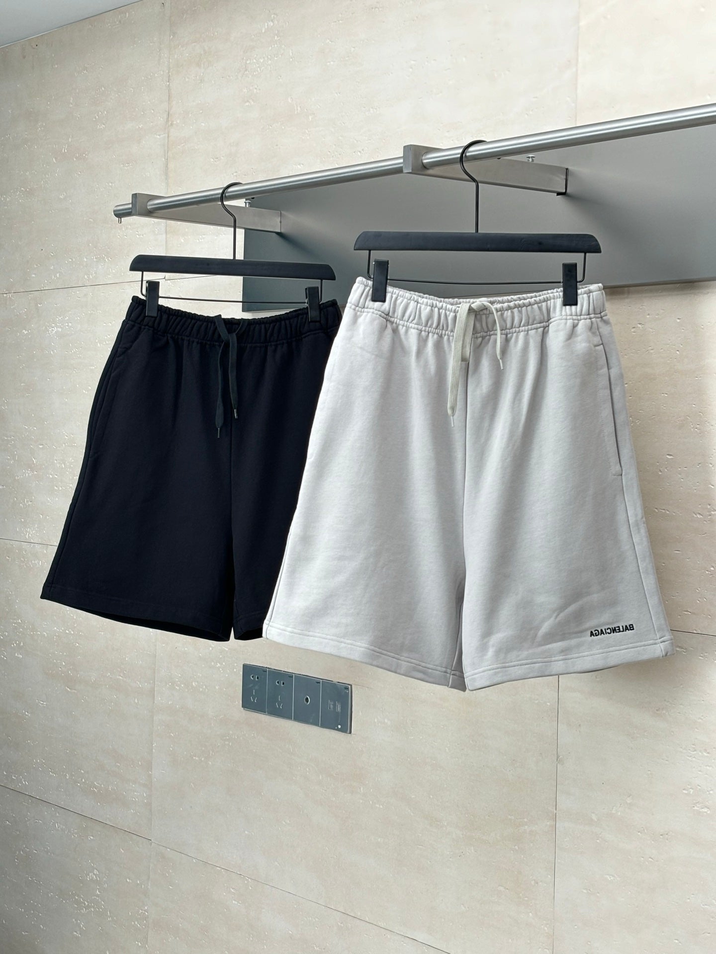 LuxluxHouse Best Quality Clothes Balenciaga Pants