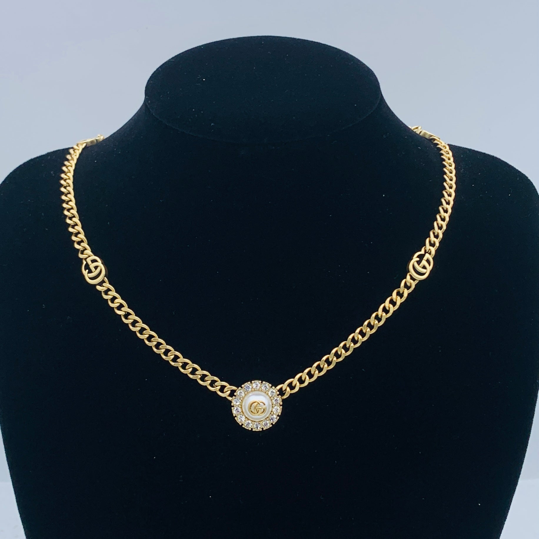 LuxluxHouse Low Price And High Quality Accessories Gucci
