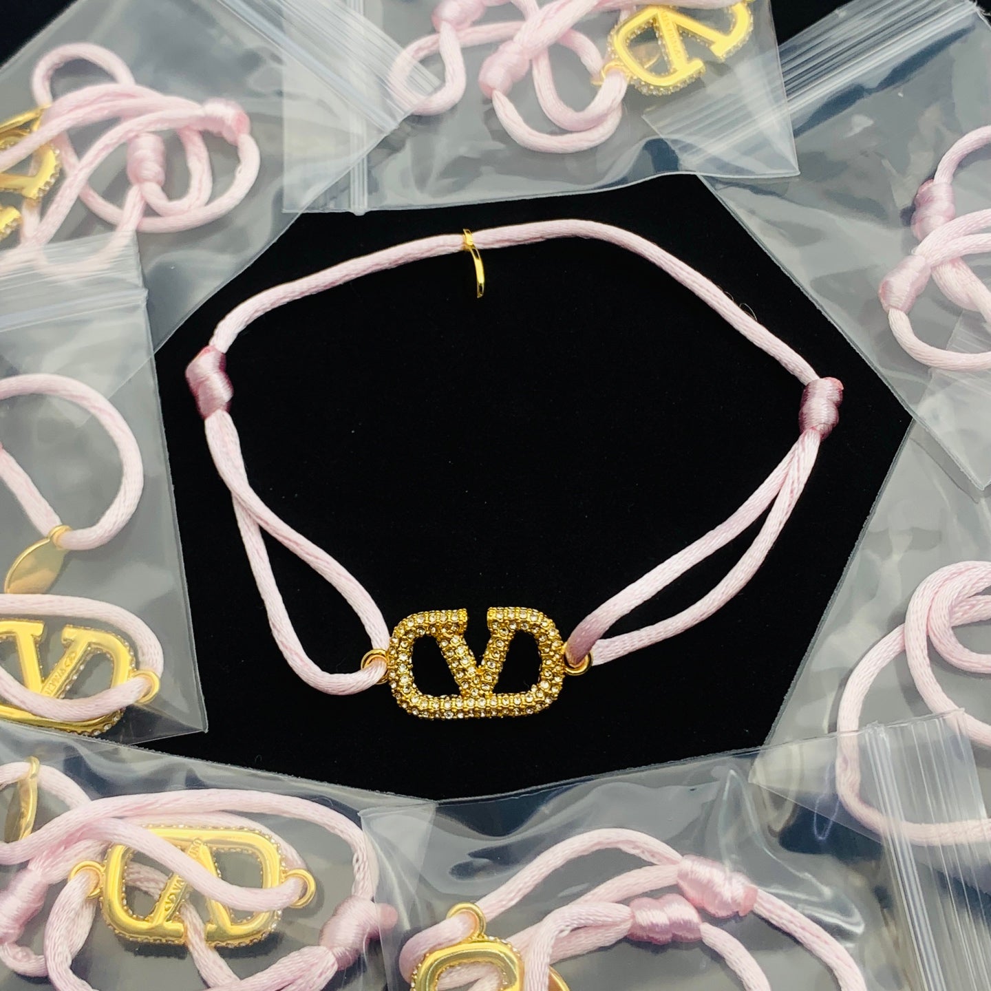 LuxluxHouse Low Price And High Quality Accessories Valentino