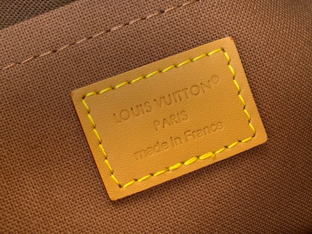 LuxluxHouse Best Quality Bags Louis Vuitton Men