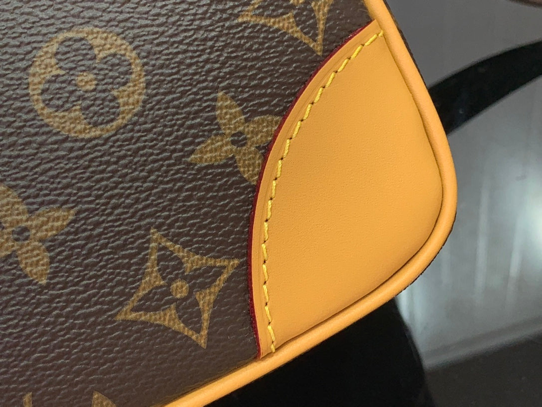 LuxluxHouse Best Quality Bags Louis Vuitton Men