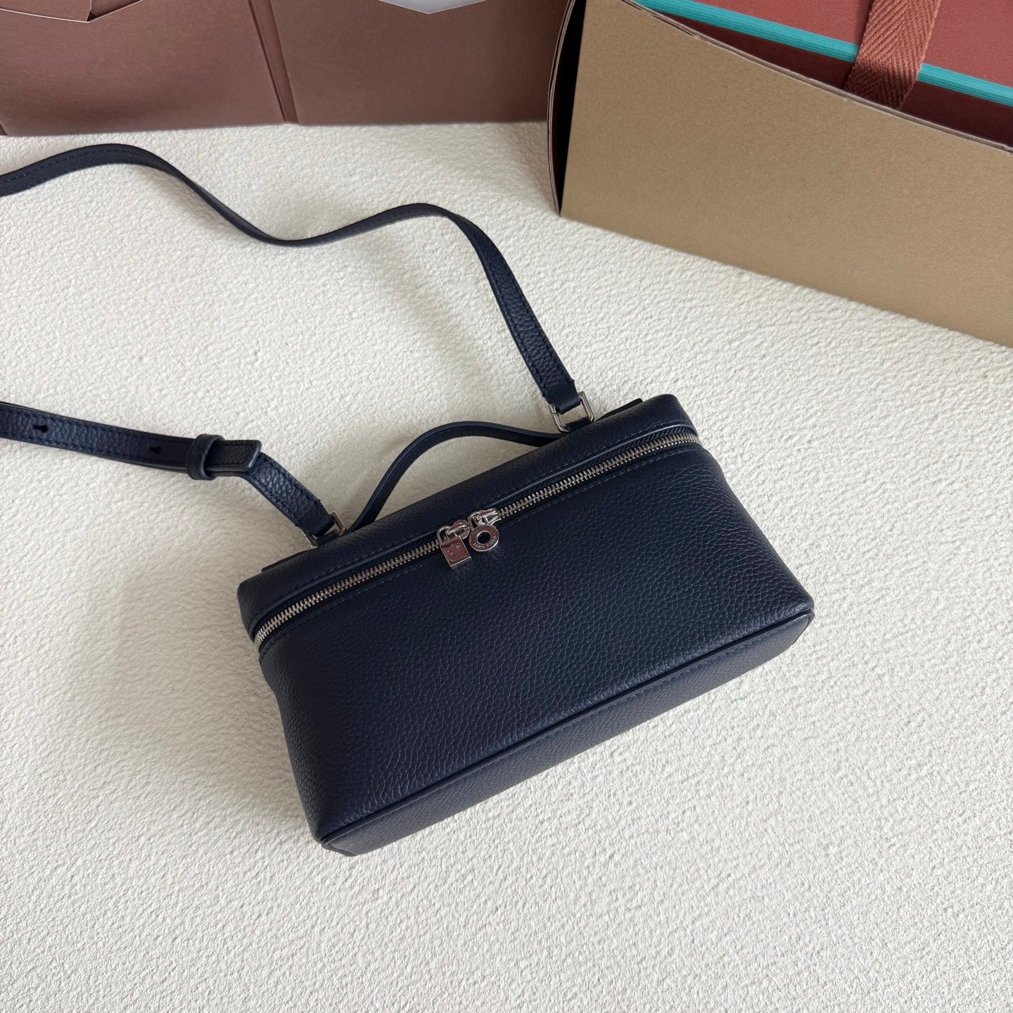 LuxluxHouse Best Quality Bags Loro Piana Women