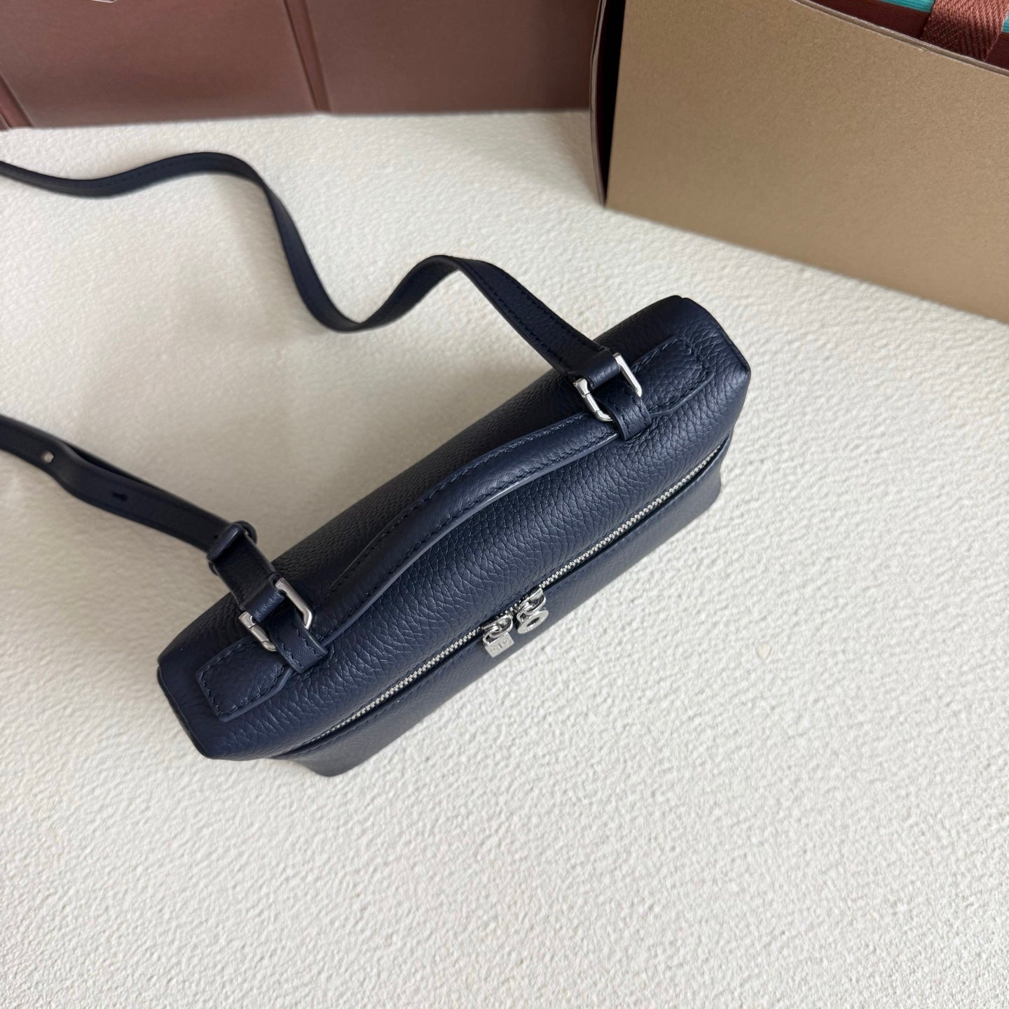 LuxluxHouse Best Quality Bags Loro Piana Women